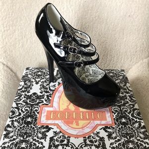 Gorgeous new black Bordello Platform pump